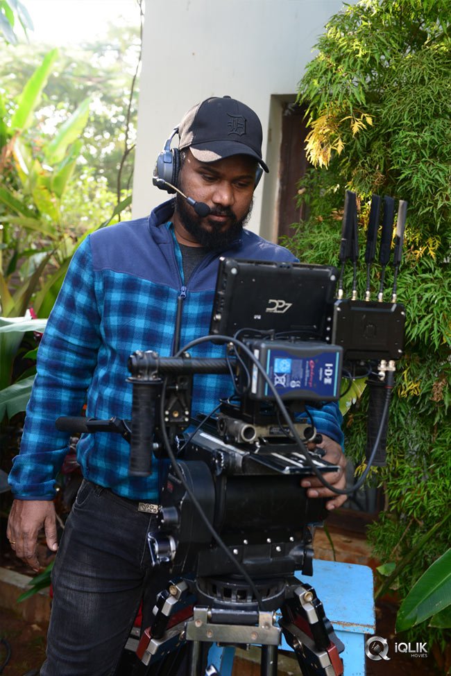 Sammohanam-Movie-1st-Song-Working-Stills